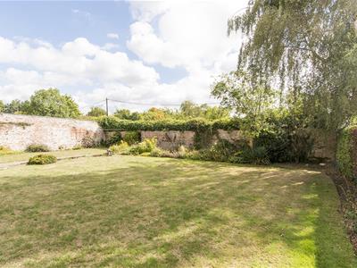 Garden (Photo Three)